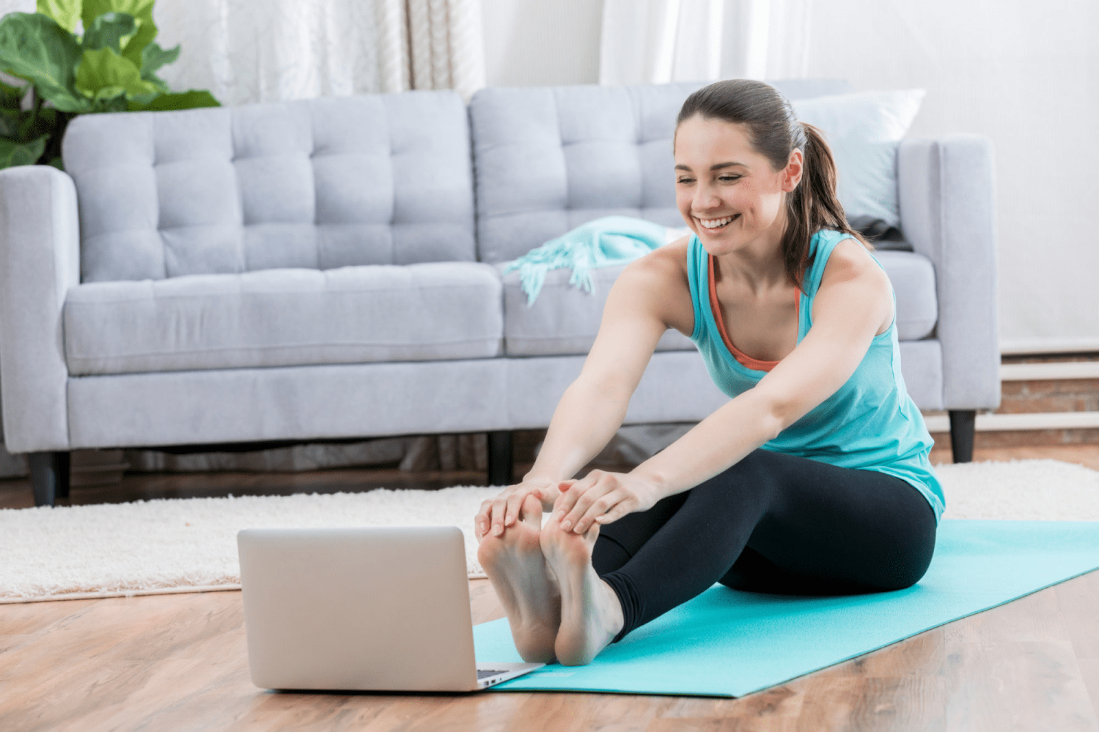 Bạn cần chú ý một số vấn đề khi tự tập yoga tại nhà